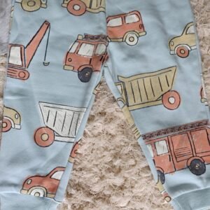 Jogger Autos - talle 24/36 meses