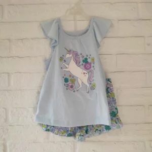 Pijama Unicornio - talle 4 años